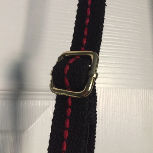 The Sak Foldover Crossbody Floral Bird Design - Picture 14 of 14